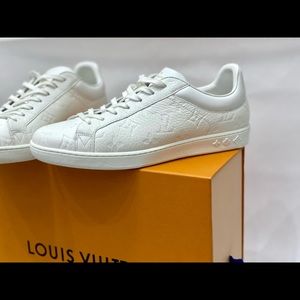 LV luxembourg sneakers